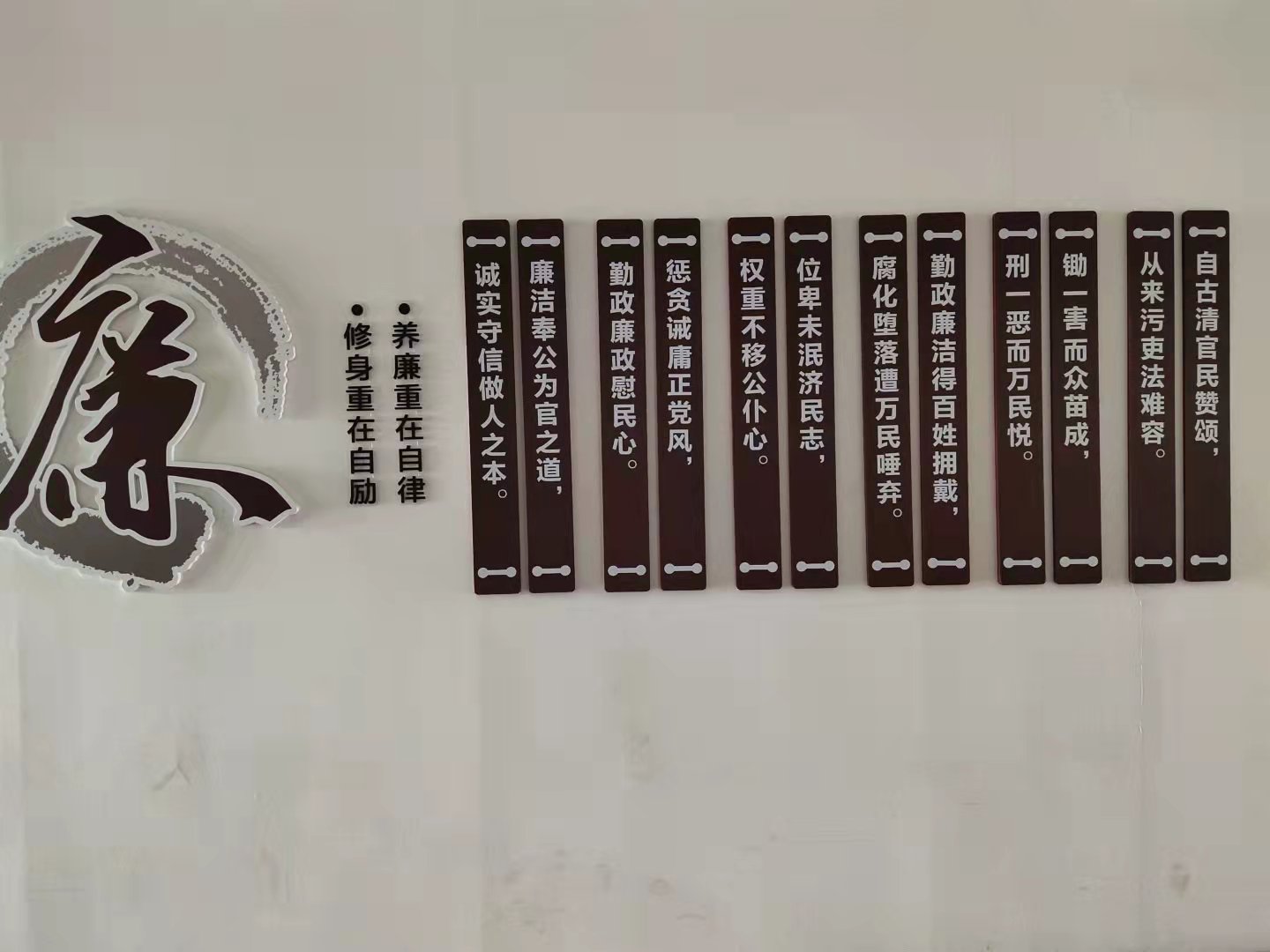 e19257791099bf90abd58f799291ea4.jpg e19257791099bf90abd58f799291ea4.jpg